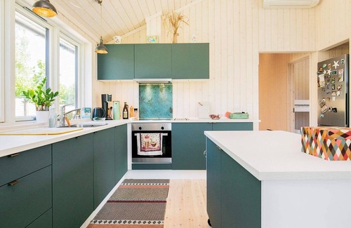Hou House | 6 person holiday home in Hals