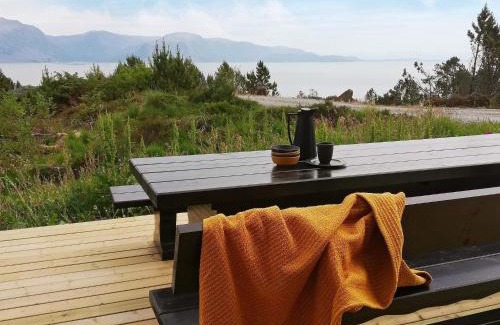 Florø House | 6 person holiday home in Kalvåg