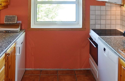 Leikanger House | 6 person holiday home in Leikanger