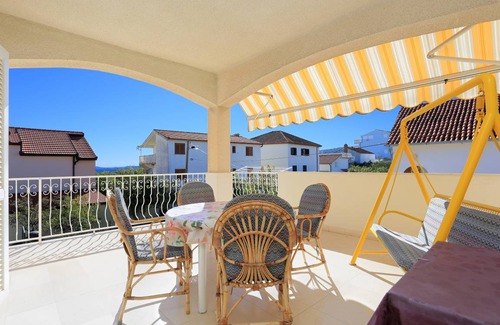 Seget Vranjica Apartment | 60 m² Apartment ∙ 2 bedrooms ∙ 6 guests