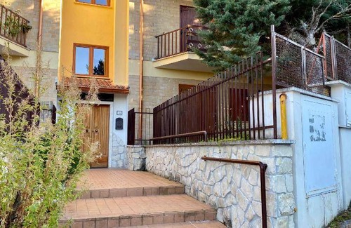Rocca di Mezzo Apartment | 60 m² Apartment ∙ 2 bedrooms ∙ 6 guests