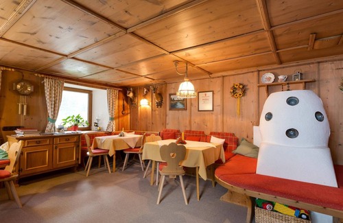 Oberried Apartment | 60 m² Apartment ∙ 2 bedrooms ∙ 4 guests