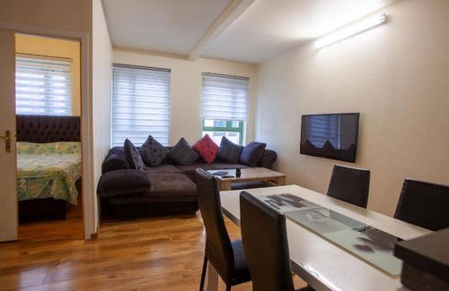 Statiekwartier Apartment | 60 m² Apartment ∙ 2 bedrooms ∙ 4 guests