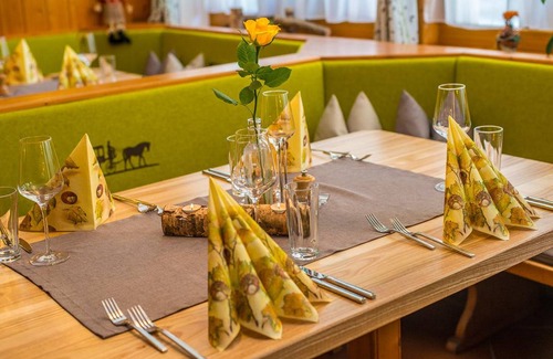 Bockstein Apartment | 60 m² Apartment ∙ 2 bedrooms ∙ 4 guests
