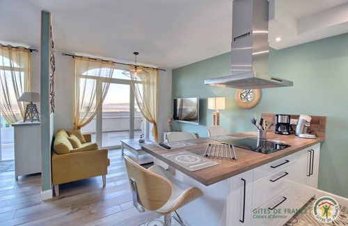 Plestin-les-Greves House | 60 m² Gîte ∙ 2 bedrooms ∙ 4 guests