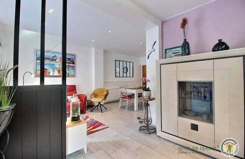 Binic-Etables-sur-Mer House | 60 m² Gîte ∙ 2 bedrooms ∙ 4 guests