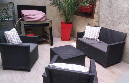Caunes-Minervois House | 60 m² Gîte ∙ 1 bedroom ∙ 2 guests