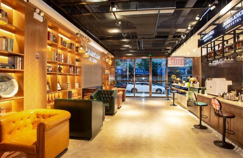 Han Yang Hotel | 60 m² Hotel ∙ 2 bedrooms ∙ 4 guests