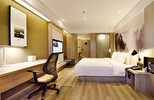 Tian Xin Hotel | 60 m² Hotel ∙ 2 bedrooms ∙ 4 guests