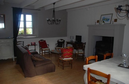 Saint-Igneuc House | 60 m² House ∙ 3 bedrooms ∙ 6 guests