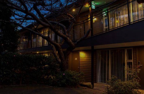 North Dunedin Hotel | 60 m² Motel ∙ 2 bedrooms ∙ 10 guests