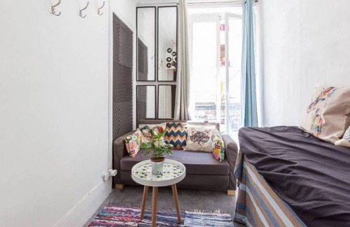 Clignancourt Resort | 60 m² Private room ∙ 1 bedroom ∙ 1 guest