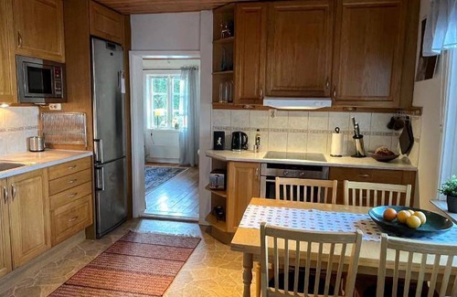 Skovde Municipality Villa | 60 m² Villa ∙ 1 bedroom ∙ 4 guests