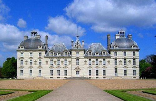 Pierrefitte-sur-Sauldre House | 61 m² House ∙ 2 bedrooms ∙ 5 guests