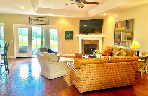 Lexington Other | 62 ac near Natchez Trace State Park, stocked pond, near Memphis/Nashville