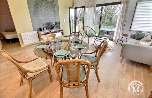 Saint-Cast-le-Guildo House | 63 m² Gîte ∙ 2 bedrooms ∙ 5 guests
