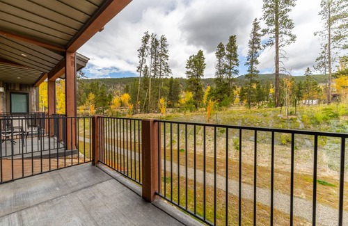 Lakeside Village Apartment | 64 m² Apartment ∙ 1 bedroom ∙ 4 guests