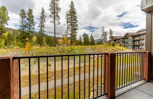 Lakeside Village Apartment | 64 m² Apartment ∙ 1 bedroom ∙ 4 guests