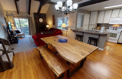 Tennis Village Condo | 64 Tennis Village | 2 BR/2 BA, Sleeps 6