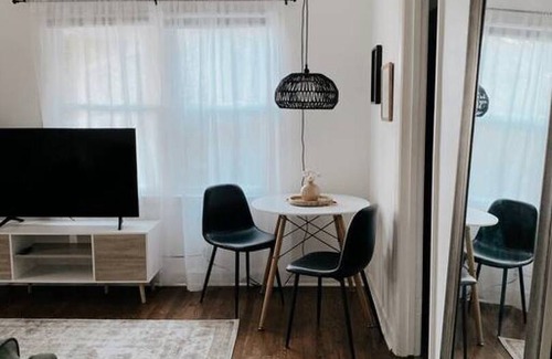 Wade Hampton Apartment | 65 m² Apartment ∙ 2 bedrooms ∙ 4 guests