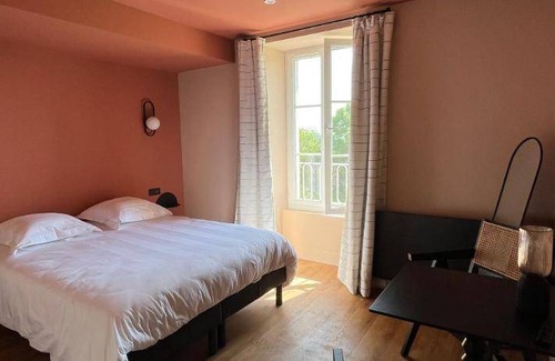 Saint-Vigor-le-Grand Hotel | 65 m² Hotel ∙ 3 bedrooms ∙ 6 guests