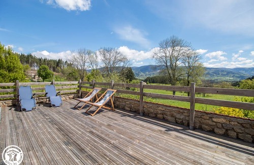 Bertignat House | 65 m² Gîte ∙ 2 bedrooms ∙ 5 guests