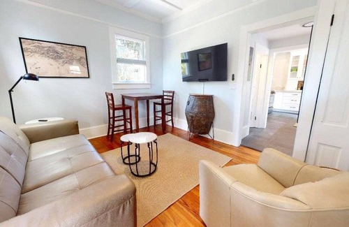 Downtown Historic District House | 65 m² House ∙ 1 bedroom ∙ 4 guests