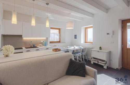 Roiano-Gretta-Barcola-Cologna-Scorcola Villa | 65 m² Villa ∙ 1 bedroom ∙ 4 guests