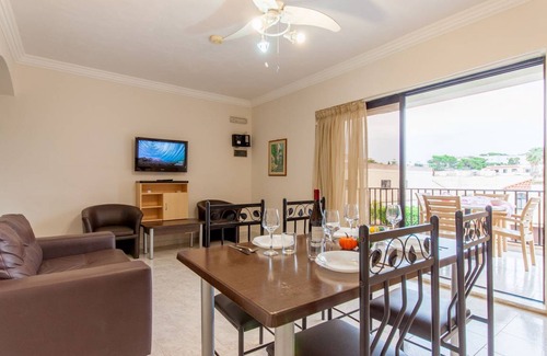 Santa Maria Estate Apartment | 66 m² Apartment ∙ 2 bedrooms ∙ 6 guests
