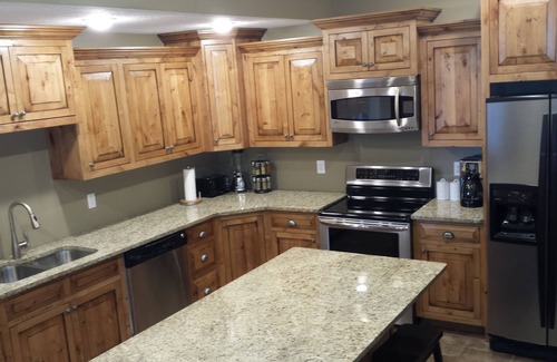 Bancroft House | 6600 Sq Ft seven bedroom Vacation Rental Near Lava Hot Springs