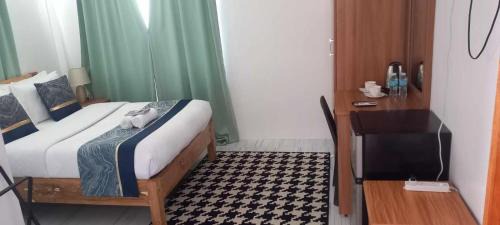 Toledo City Bed & Breakfast | 678 sugar shack beachhouse
