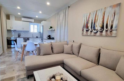 Nea Kios House | 68 m² House ∙ 2 bedrooms ∙ 5 guests