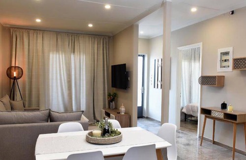 Nea Kios House | 68 m² House ∙ 2 bedrooms ∙ 5 guests