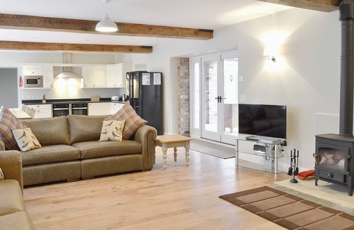 Market Rasen Cottage | 7 bedroom accommodation in North Willingham, near Market Rasen