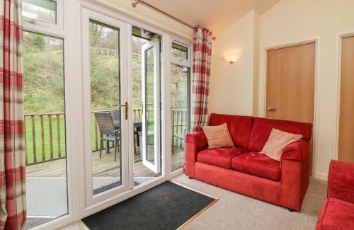 Combe Martin House | 7 Manleigh Park