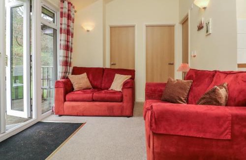 Combe Martin House | 7 Manleigh Park