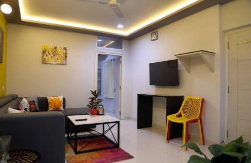 HITEC City Apartment | 7 MidTown-1BHK, Near AIG Hospital, Hitech City