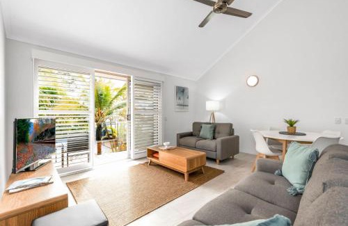 Noosaville Apartment | 7 Pelican Beach Resort