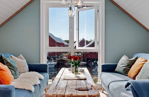 Bud House | 7 person holiday home in Bud