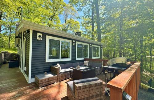 Greenwood Lake House | 7 ZEN Luxury Cabin in the Woods