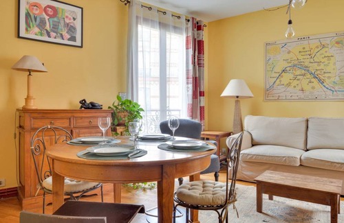 Asnieres-sur-Seine Apartment | 70 m² Apartment ∙ 2 bedrooms ∙ 5 guests