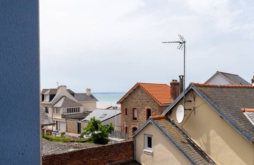 Pleneuf-Val-Andre Apartment | 70 m² Apartment ∙ 3 bedrooms ∙ 5 guests