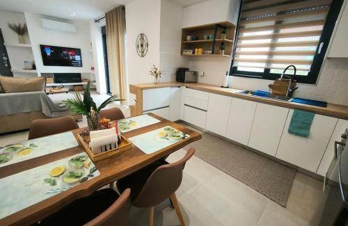 Peristeri Apartment | 70 m² Apartment ∙ 2 bedrooms ∙ 5 guests