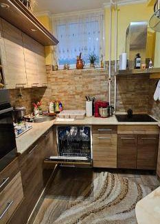 Debrecen Apartment | 70 m² Apartment ∙ 3 bedrooms ∙ 8 guests