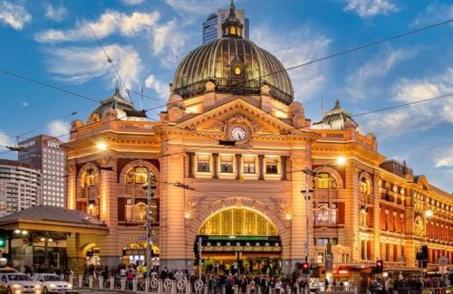 Melbourne Central Business District Apartment | 702 Lovely Budget Central Super Cosy Studio Heart CBD