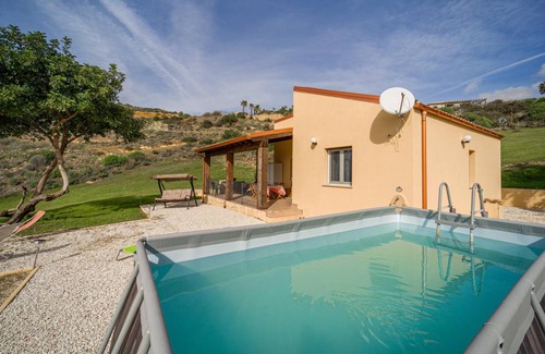 Pergole House | 71 m² House ∙ 2 bedrooms ∙ 5 guests
