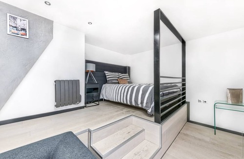 Notre-Dame-des-Champs Apartment | 72 m² Apartment ∙ 1 bedroom ∙ 5 guests