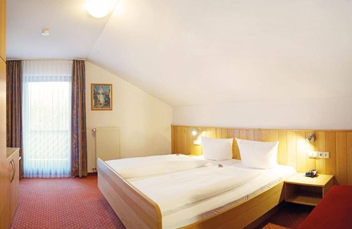 Bad Fuessing Apartment | 73 m² Apartment ∙ 2 bedrooms ∙ 5 guests