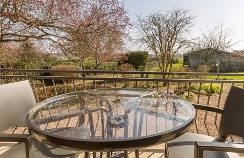 Sincey-les-Rouvray Cottage | 73 m² Cabin ∙ 3 bedrooms ∙ 6 guests