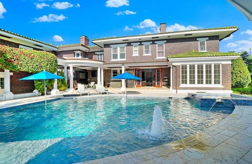 St. Petersburg - Clearwater House | 730 m² House ∙ 5 bedrooms ∙ 9 guests